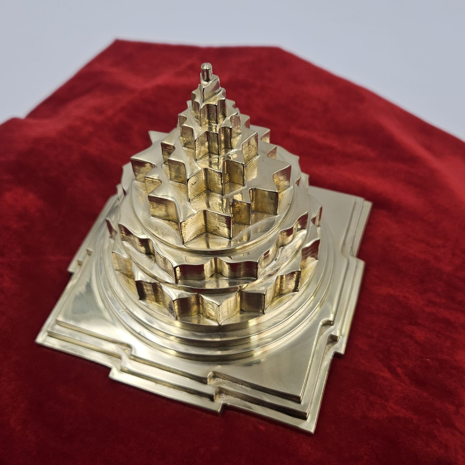 Sri Yantra diagram: nested triangles and lotus enclosure as sacred geometry of Śrī Vidya.
